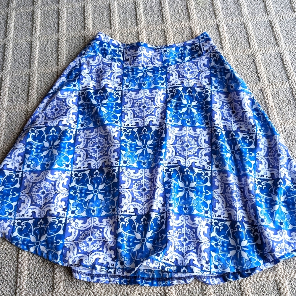 Women's Pleated Skirt, Women's Summer Skirt, Midi Women's Skirt Size 4